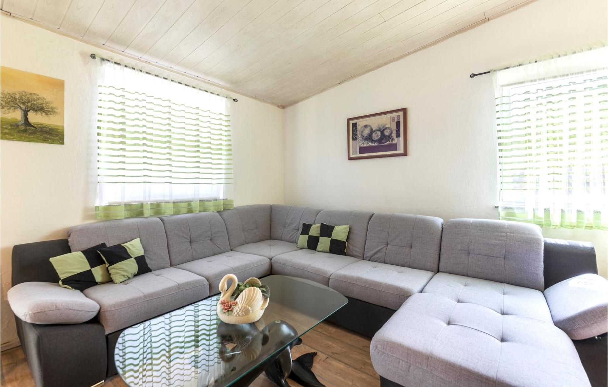 3 Bedroom Gorgeous Apartment In Marcana Ngoại thất bức ảnh