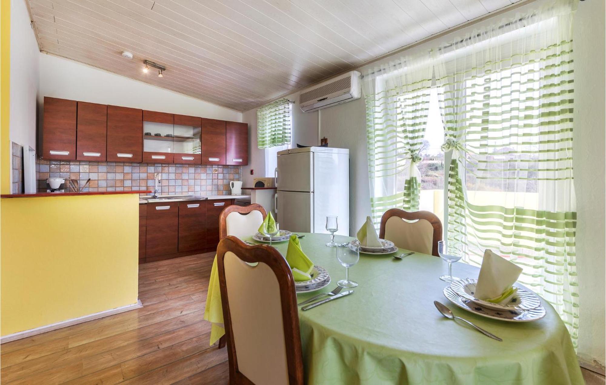 3 Bedroom Gorgeous Apartment In Marcana Ngoại thất bức ảnh